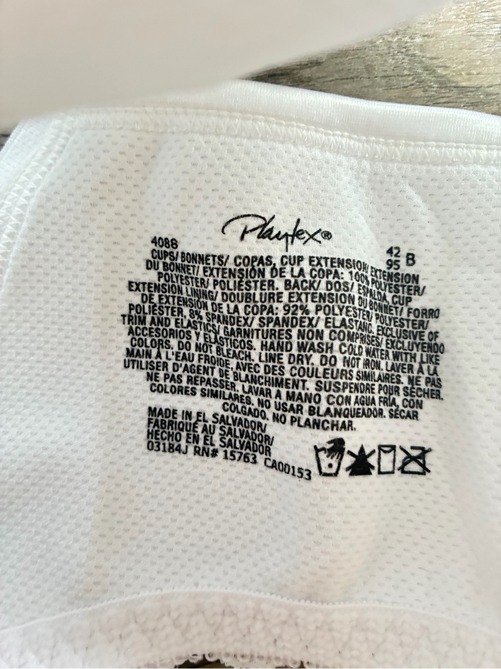 Playtex Lace 18 Hour Comfort Wirefree Bra - Picture 3 of 10
